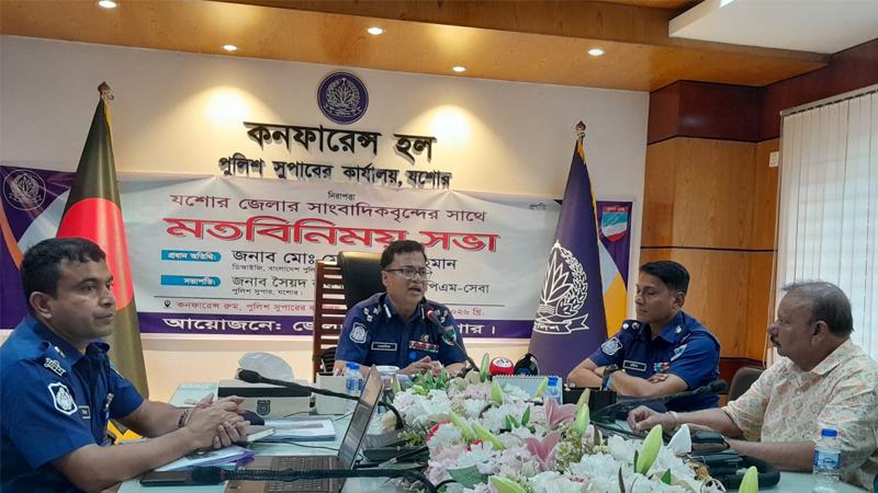 মাদকের বিরুদ্ধে কোনো ছাড় নেই: যশোরে রেঞ্জের ডিআইজি