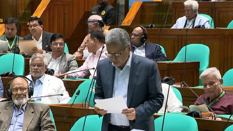 বিএনপির রাজনীতি অর্থনৈতিক কার্যক্রমে কোনো আপসের সুযোগ দেয় না: অর্থমন্ত্রী
