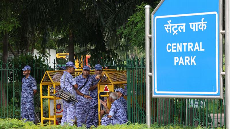 ককরোচ পার্টির সমাবেশ ঘিরে দিল্লিতে নিরাপত্তা জোরদার