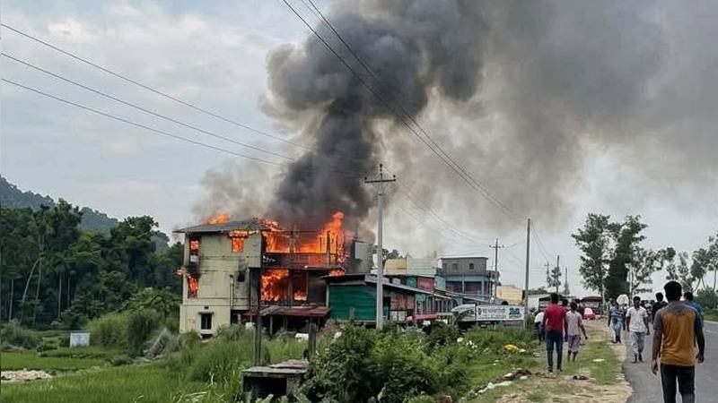 কক্সবাজারের ইনানীর রিসোর্টে আগুনে মৃতের সংখ্যা বেড়ে ৬