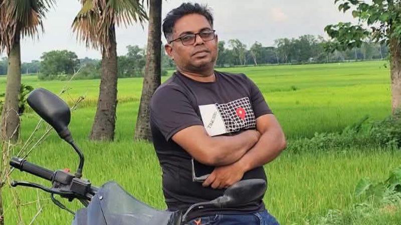 কুমিল্লায় যুবদল নেতাকে কুপিয়ে হত্যা