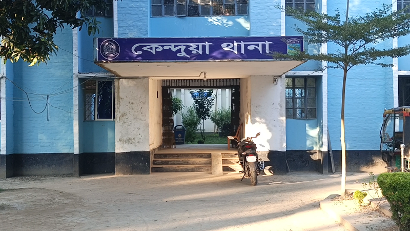 নেত্রকোনায় বিদ্যুতায়িত হয়ে দুই ভাইয়ের মৃত্যু, বাঁচাতে গিয়ে আহত মা