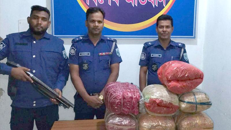 কুড়িগ্রামে সাড়ে ২৭ কেজি গাঁজাসহ সিএনজি জব্দ