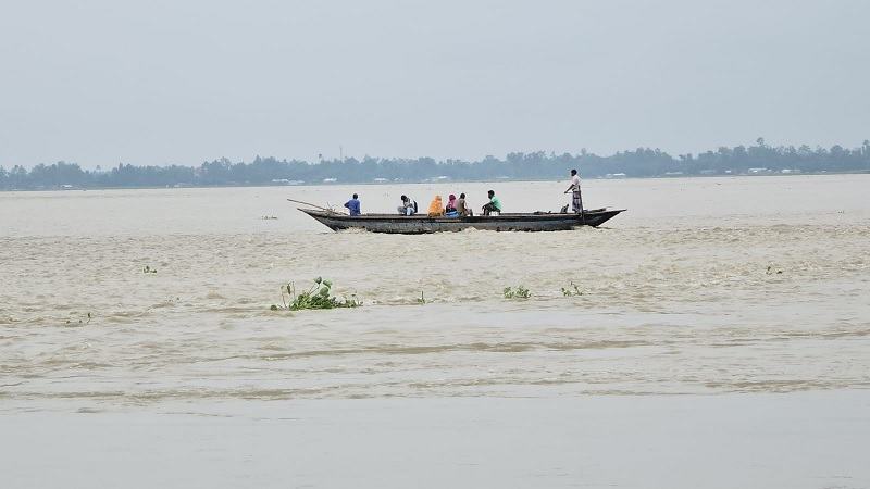 কুড়িগ্রামে বাড়ছে নদীর পানি, নিম্নাঞ্চলে বন্যার শঙ্কা