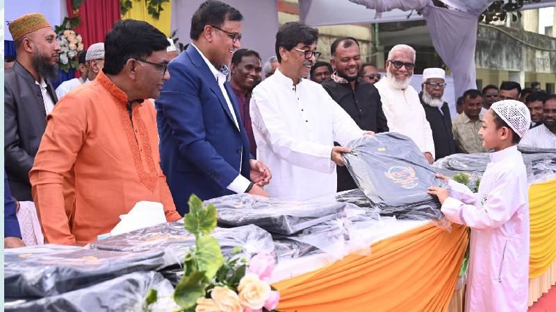 শিশুদের সঠিকভাবে গড়ে তুললে দেশ পাবে সুন্দর প্রজন্ম: খাদ্যমন্ত্রী