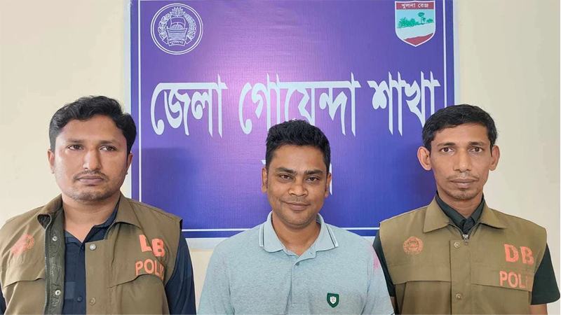 ‘আমার দেশ’ সম্পাদককে হত্যাচেষ্টা মামলার আরেক আসামি গ্রেপ্তার