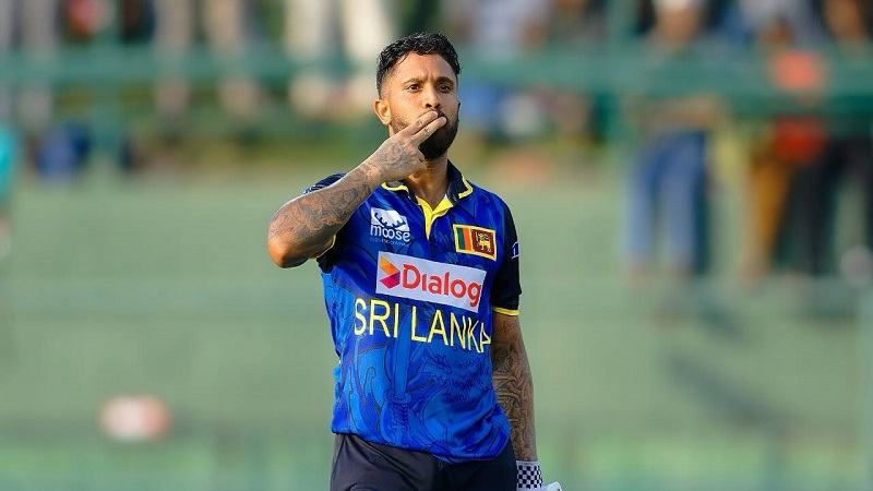 কুশল মেন্ডিসের সেঞ্চুরিতে লংকানদের ২৮৫ রানের পুঁজি