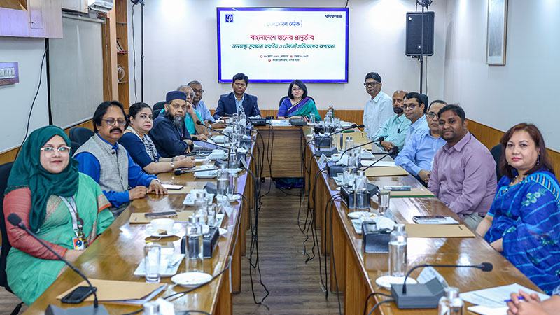 হামের প্রাদুর্ভাব ঠেকাতে জরুরি টেকসই জনস্বাস্থ্য ব্যবস্থা