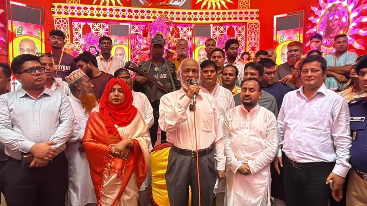 ধর্ম-বর্ণের ভেদাভেদ ভুলে সম্প্রীতির বাংলাদেশ গড়তে হবে: এলজিআরডি মন্ত্রী