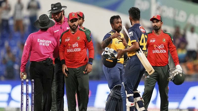 শ্রীলংকার সামনে দাঁড়াতেই পারেনি বাংলাদেশ