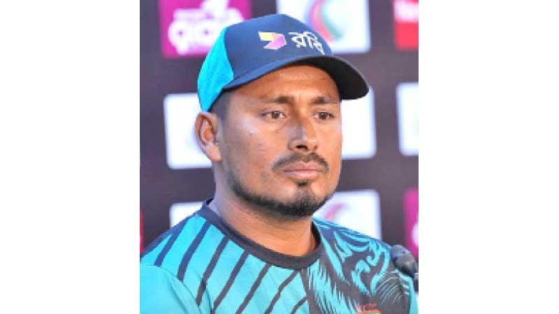 আশরাফুলকে ব্যাটিং কোচের দায়িত্ব থেকে সরাল বিসিবি