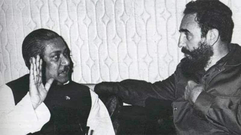দ্রোহের দুই কিংবদন্তি বঙ্গবন্ধু ও কাস্ত্রো