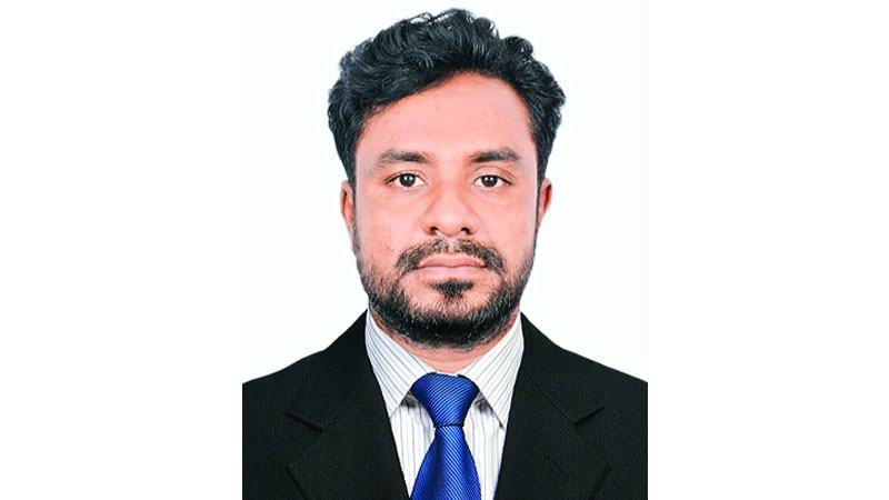 রুপিয়া, ডলারের কনভারসনে ক্ষতিগ্রস্ত হচ্ছেন যারা
