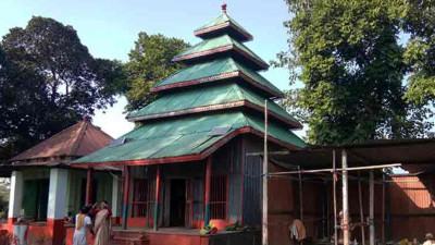 ইতিহাসে বিস্মৃতপ্রায় হয়েও মন্দিরে পূজিত ভবানী পাঠক