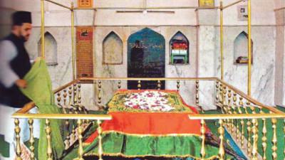 দিল্লি সালতানাতে নারী সুফিদের দয়া ও ক্যারিশমা