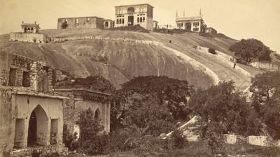 প্রতি নিশ্বাসে মওলা আলীর নাম