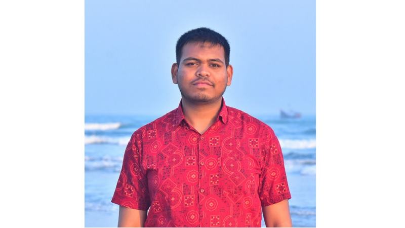 মাহিন সরকারকে এনসিপি থেকে বহিষ্কার