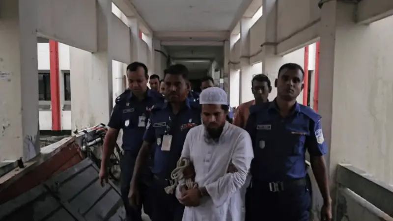 ১১ বছরের শিশু অন্তঃসত্ত্বা হওয়ার ঘটনায় অভিযুক্ত শিক্ষক তিনদিনের রিমান্ডে