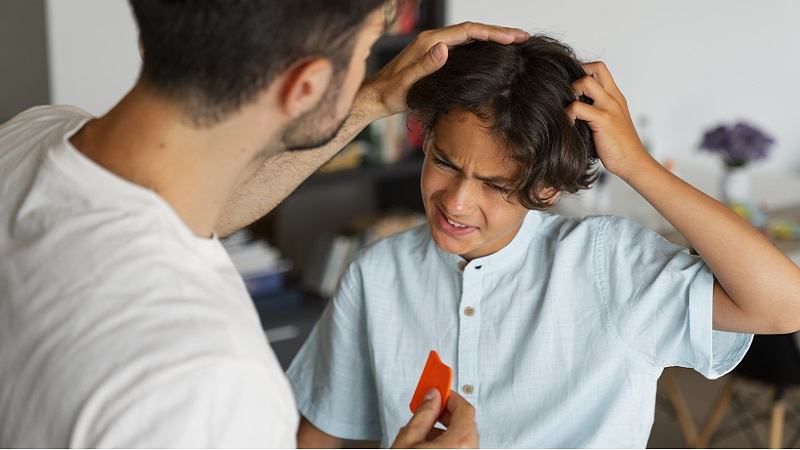 গরমে মাথার ত্বকের সংক্রমণ এড়াতে যা করবেন