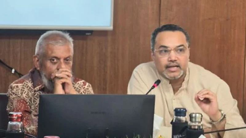 কর্মসংস্থান বাড়াতে ডিসেম্বরে দেশজুড়ে শুরু হচ্ছে এমপ্লয়মেন্ট এক্সচেঞ্জের প্রাথমিক কার্যক্রম: মাহ্দী আমিন