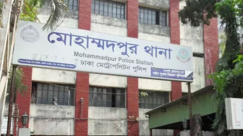 ছিনতাইয়ের শিকার সাংবাদিকের সঙ্গে অসদাচরণ: চার পুলিশ সদস্য প্রত্যাহার, মোবাইল উদ্ধার