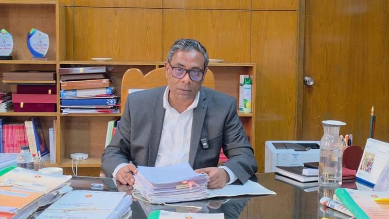 ভুয়া ক্লিনিকের মতো ভুয়া ডাক্তার তৈরির কারখানা বন্ধ করতে হবে: স্বাস্থ্য প্রতিমন্ত্রী