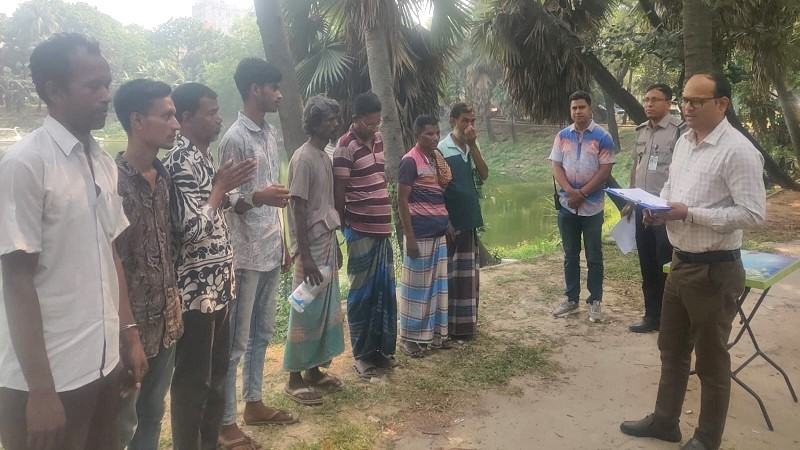 মাদকদ্রব্য বহনের অভিযোগে ৮ জন আটক