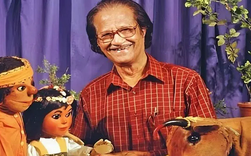 শিশুদের ‘হ্যামেলিনের বাঁশিওয়ালা’ ছিলেন মুস্তাফা মনোয়ার