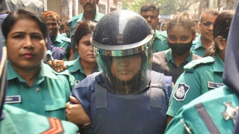 দুই মামলায় ৬ দিনের রিমান্ডে মমতাজ