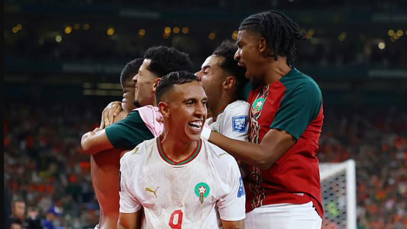 নাটকীয় লড়াইয়ে নেদারল্যান্ডসকে হারিয়ে শেষ ষোলোয় মরক্কো
