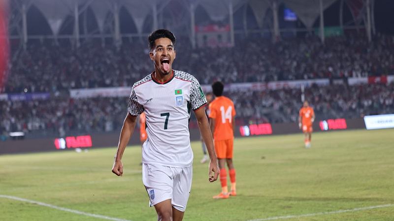 ভারতকে ১-০ গোলে হারাল বাংলাদেশ