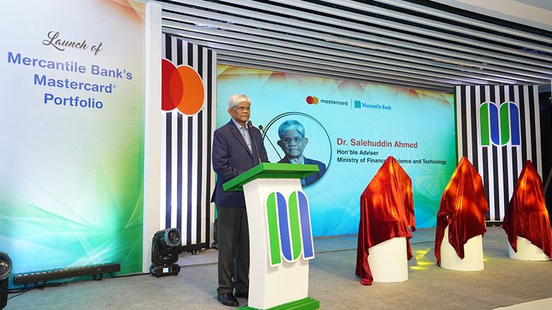 অনেক লোকই কার্ডের মাধ্যমে লেনদেন করতে চায় না: অর্থ উপদেষ্টা