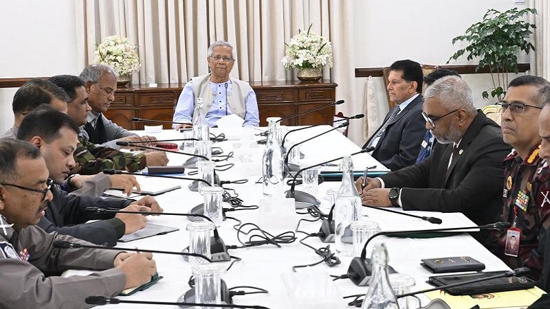 'নির্বাচনের আগে যেকোনো মূল্যে আইনশৃঙ্খলা পরিস্থিতি স্বাভাবিক রাখতে হবে'