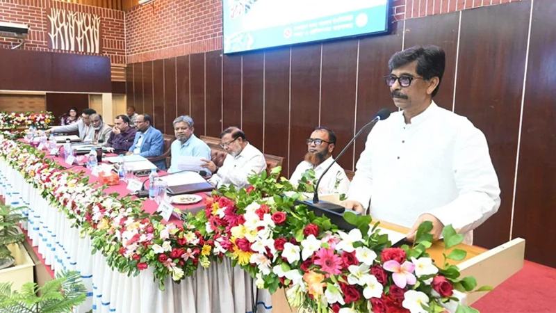 দেশী মাছের প্রাকৃতিক উৎপাদন বাড়াতে পরিকল্পনা নেয়া হয়েছে: মৎস্যমন্ত্রী