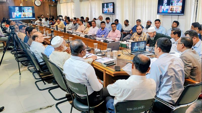 দুধে ভেজাল মেশানো ঘৃণ্য অপরাধ, জড়িতদের বিরুদ্ধে কঠোর ব্যবস্থা নেয়ার নির্দেশ বাণিজ্যমন্ত্রীর