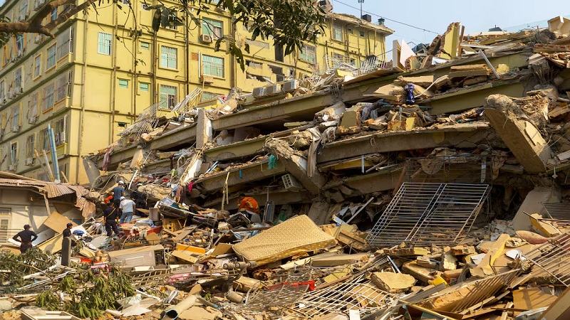 মৃতের সংখ্যা ১৬০০ ছাড়াল, বিদেশী উদ্ধারকারী দলকে প্রবেশের অনুমতি