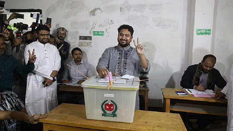 ২ হাজার ভোটের ব্যবধানে জয় পেলেন নাহিদ ইসলাম