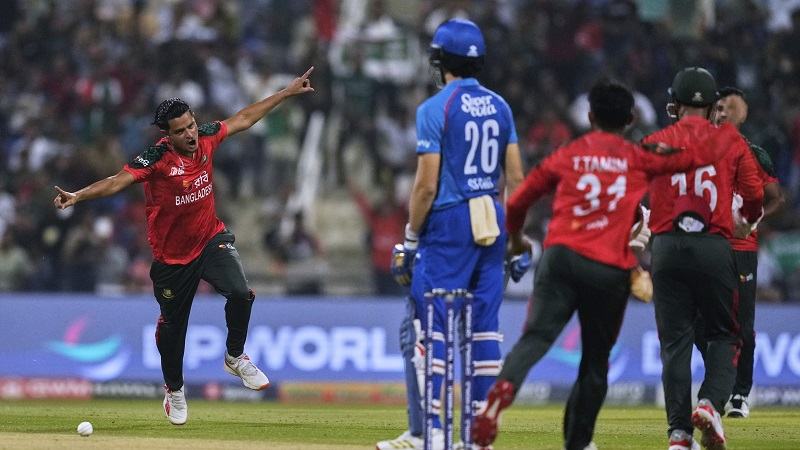 সুপার ফোরের আশা বাঁচিয়ে রাখল বাংলাদেশ