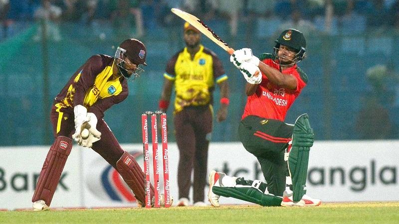 টেল-এন্ডের লড়াইয়ের পর ১৬ রানে হারল বাংলাদেশ