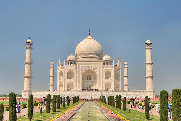 ভালোবাসার অনন্য নিদর্শন তাজমহল
