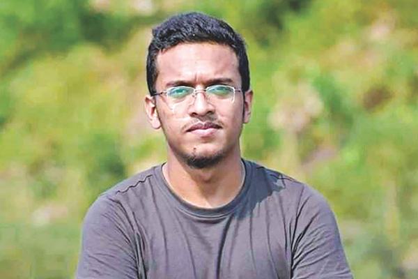 সেই ছেলেটি ছিল, নেই