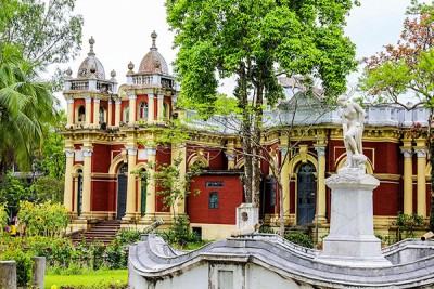 ময়মনসিংহের ঐতিহ্যবাহী শশী লজ