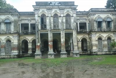 শিতলাই প্রাসাদ তাড়াশ