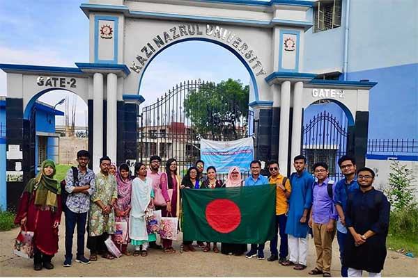 সুন্দর পৃথিবী গড়তে তরুণদের গবেষণা