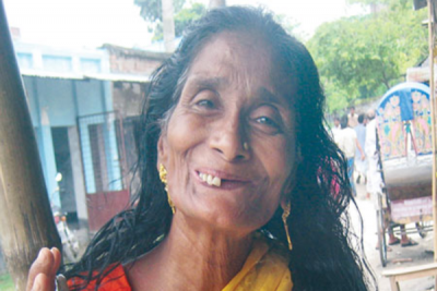 করোনা কষ্ট বাড়িয়েছে কাঙালিনী সুফিয়ার