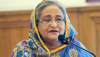 একা এক নীলকণ্ঠ