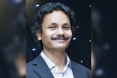 কঠিন সংকটে নিম্ন আয়ের মানুষ, মধ্যবিত্তের মুখে তালা