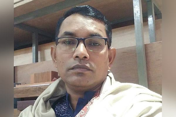 দ্য টাইপিস্ট: সৃজনশীল তরঙ্গ