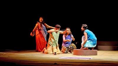 প্রস্তুতি চলছে বটতলার ডিসেম্বরে প্রদর্শনী
