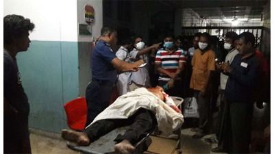 নারায়ণগঞ্জে স্থানীয় সংবাদকর্মীকে কুপিয়ে হত্যা